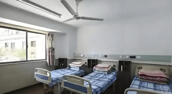深圳什么学历可落户_男子地铁卧轨自杀获救官方称因情侣吵架 男子地铁卧待到女儿百日时